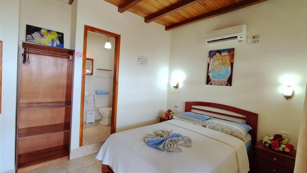 Hotel Cielo Azul Atacames Luaran gambar
