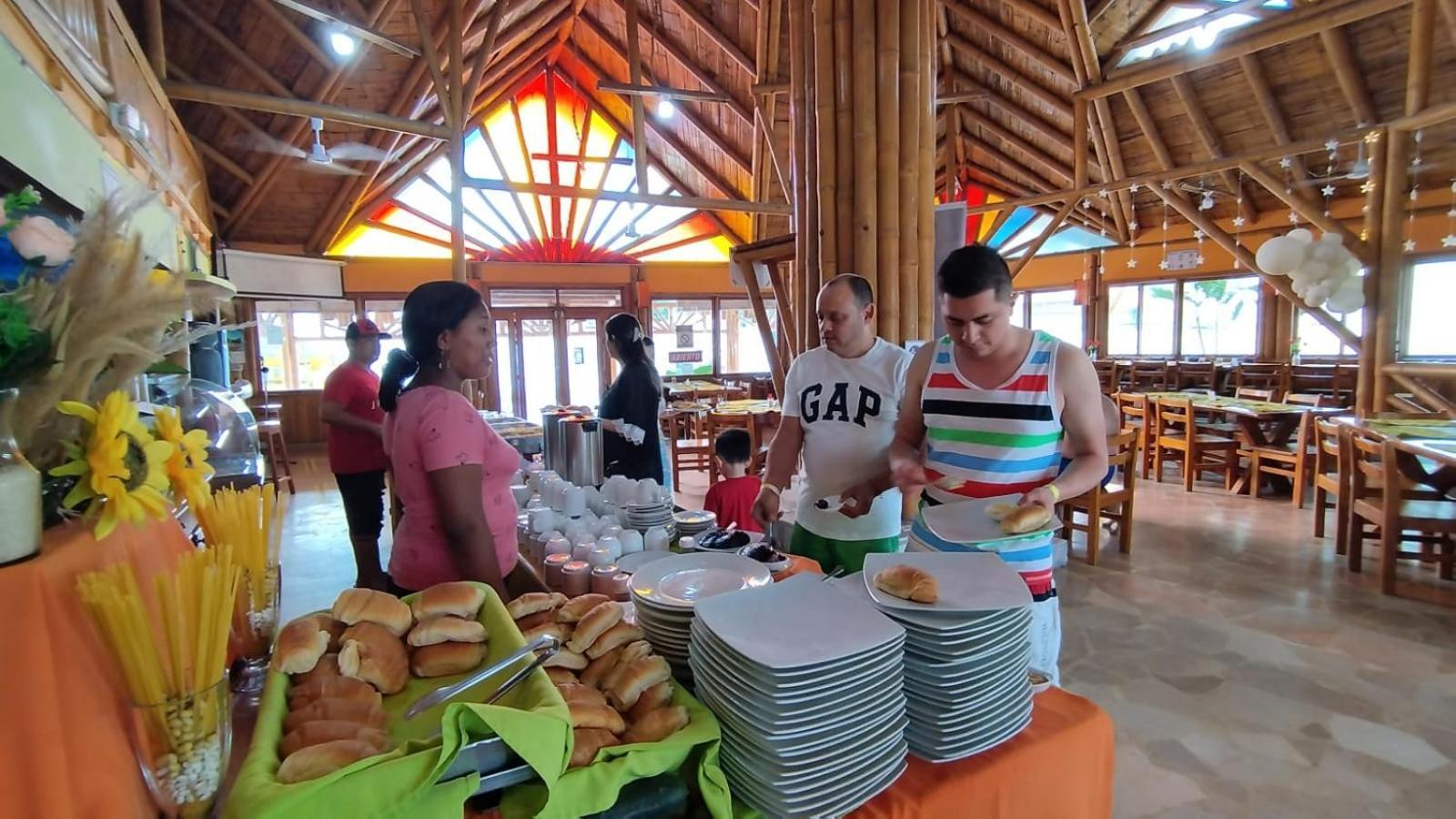 Hotel Cielo Azul Atacames Luaran gambar
