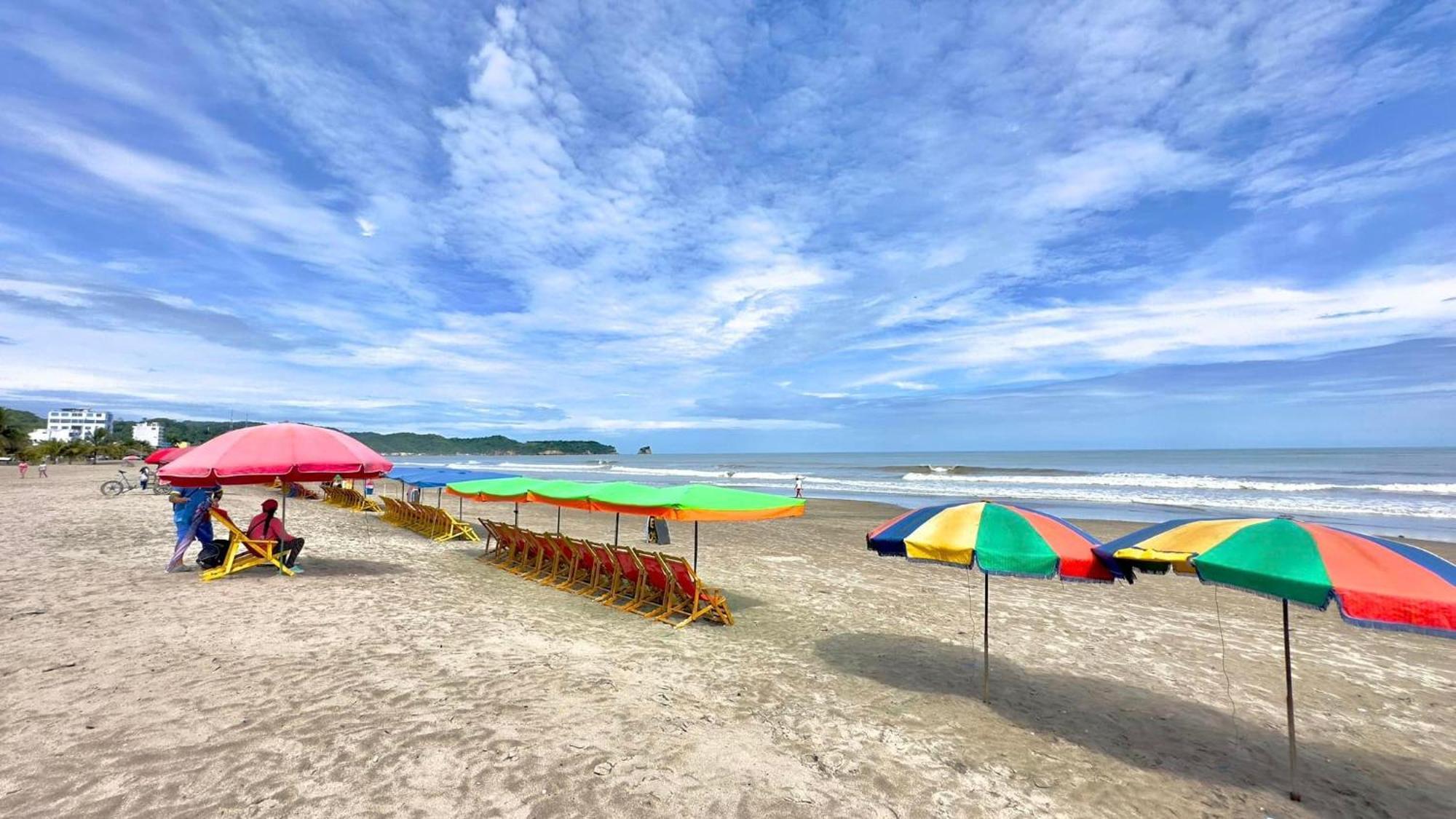 Hotel Cielo Azul Atacames Luaran gambar